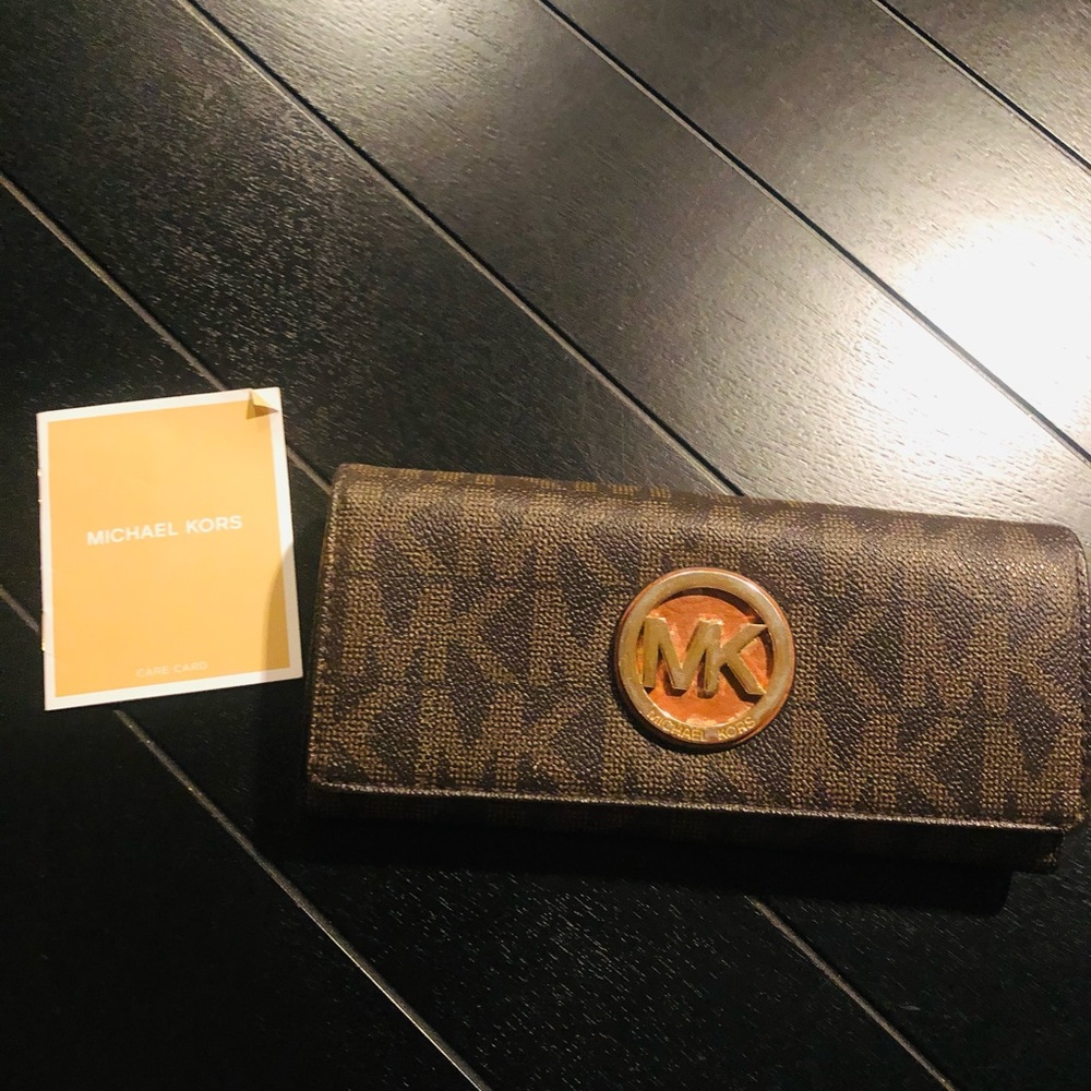 Michael Kors Monogrammed Logo Wallet